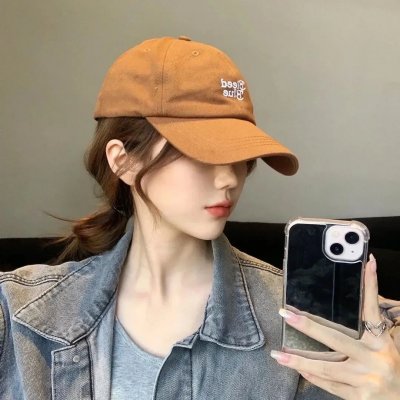 霓虹灯下的哨兵